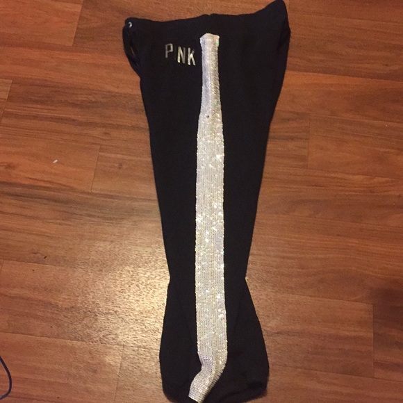 Vicotrias Secret Pink Cropped Sweatpants - Picture 2 of 2